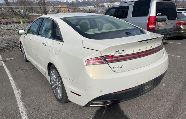 3LN6L2GK8DR828318 - 2013 LINCOLN MKZ WHITE photo 3