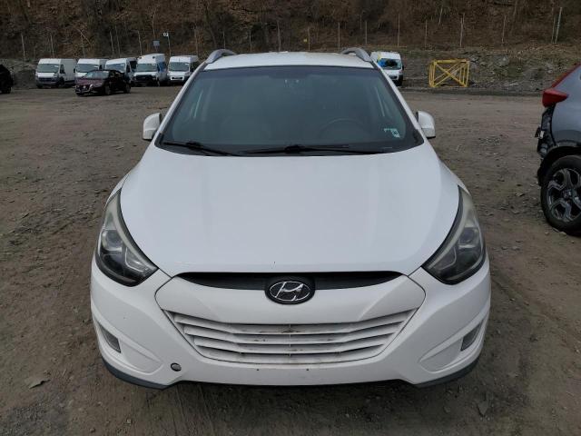 KM8JU3AG3FU004403 - 2015 HYUNDAI TUCSON LIMITED WHITE photo 5