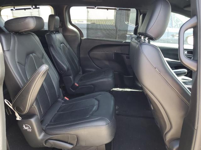 2C4RC1BG9LR192785 - 2020 CHRYSLER PACIFICA TOURING L GRAY photo 11