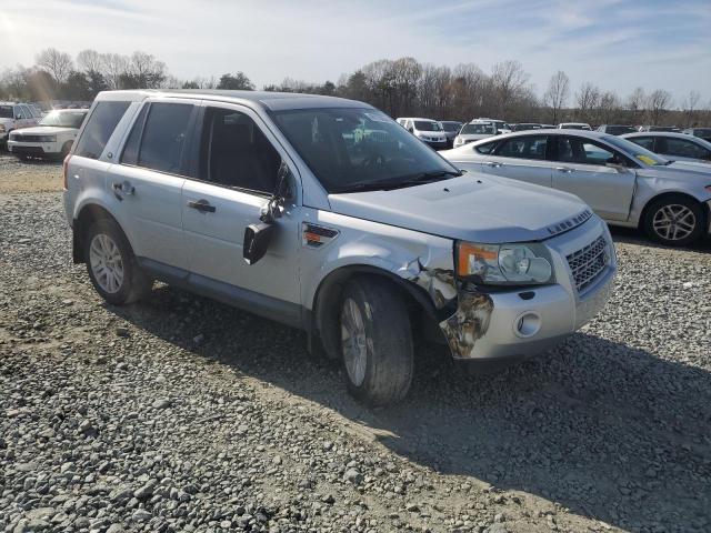 SALFP24N08H036557 - 2008 LAND ROVER LR2 SE SILVER photo 4