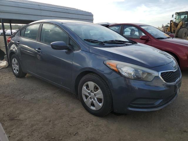 KNAFK4A60E5075738 - 2014 KIA FORTE LX BLUE photo 4