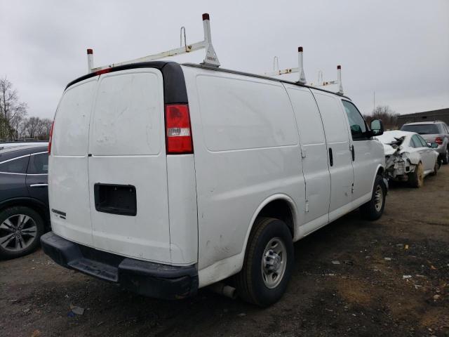 1GCWGAFF9G1149910 - 2016 CHEVROLET EXPRESS G2 WHITE photo 3