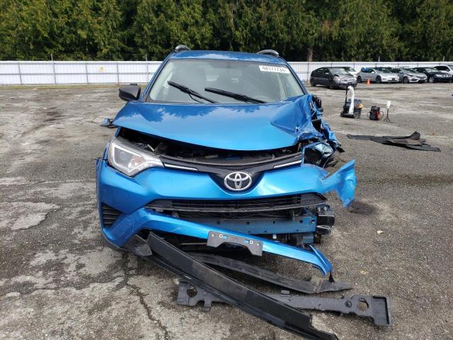 JTMZFREV9GJ083852 - 2016 TOYOTA RAV4 LE BLUE photo 5