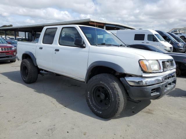 1N6ED27T6YC322932 - 2000 NISSAN FRONTIER CREW CAB XE WHITE photo 4