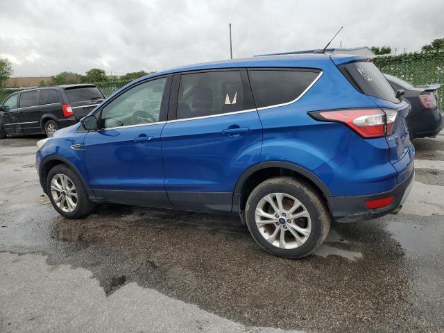 1FMCU9GD0HUD07103 - 2017 FORD ESCAPE SE BLUE photo 2