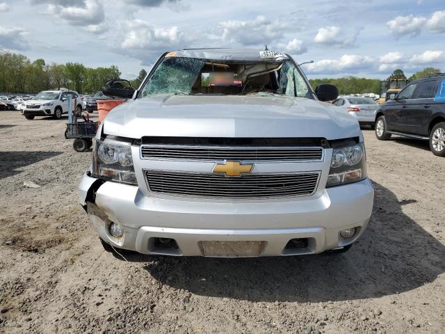 1GNSKBE00CR162810 - 2012 CHEVROLET TAHOE K1500 LT SILVER photo 5