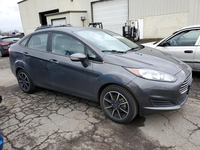 3FADP4BJ3GM185183 - 2016 FORD FIESTA SE GRAY photo 4