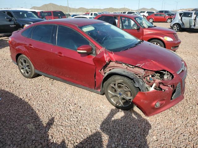 1FADP3F22DL353132 - 2013 FORD FOCUS SE RED photo 4