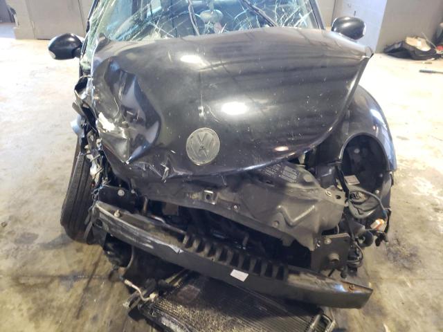 3VWPW3AG3AM020913 - 2010 VOLKSWAGEN NEW BEETLE BLACK photo 11