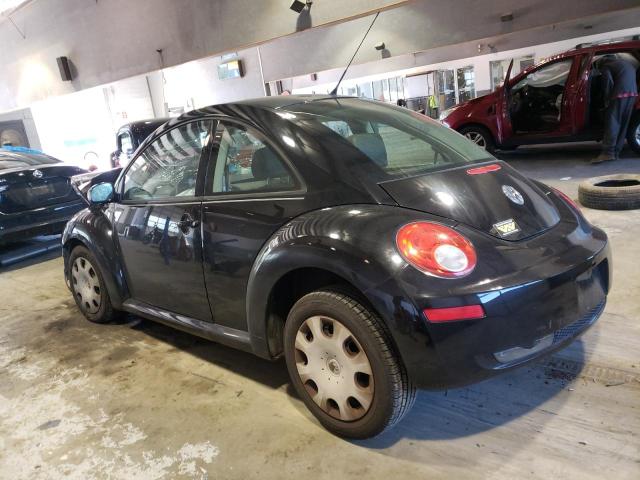 3VWPW3AG3AM020913 - 2010 VOLKSWAGEN NEW BEETLE BLACK photo 2
