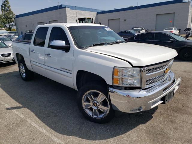 3GCPCSE03CG157161 - 2012 CHEVROLET SILVERADO C1500 LT WHITE photo 4