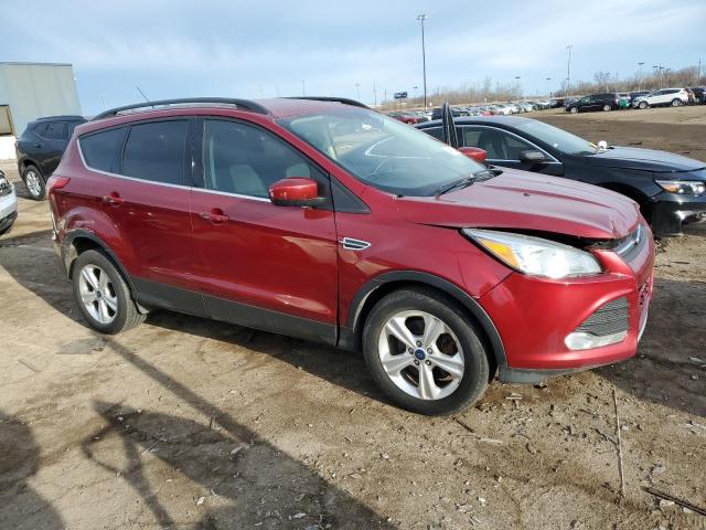 1FMCU0G96GUA64970 - 2016 FORD ESCAPE SE RED photo 4