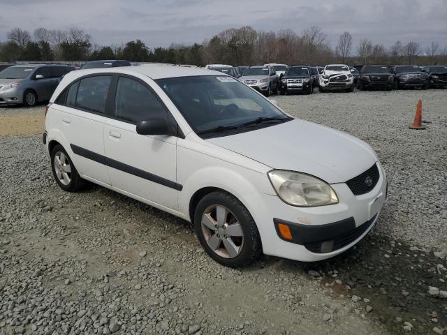 KNADE163176286536 - 2007 KIA RIO 5 SX WHITE photo 4