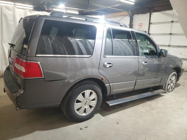5LMJJ2J51EEL01712 - 2014 LINCOLN NAVIGATOR GRAY photo 3