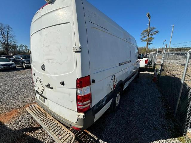 WD3PE8CB3C5714590 - 2012 MERCEDES-BENZ SPRINTER 2500 WHITE photo 4