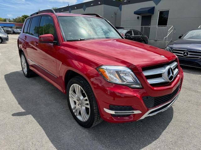 WDCGG5HB4FG357463 - 2015 MERCEDES-BENZ GLK 350 RED photo 4