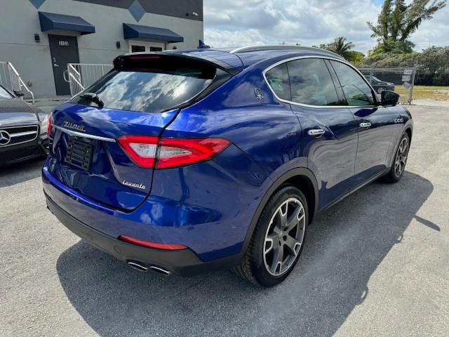 ZN661YUA1HX246064 - 2017 MASERATI LEVANTE S BLUE photo 3