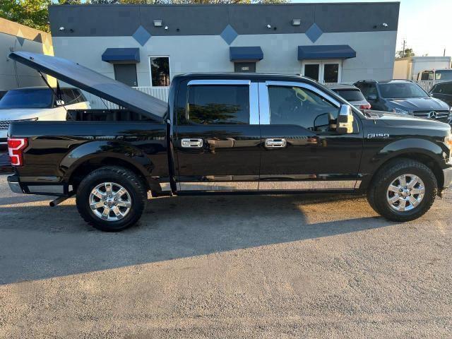 1FTEW1CB6JFC55208 - 2018 FORD F150 SUPERCREW BLACK photo 12