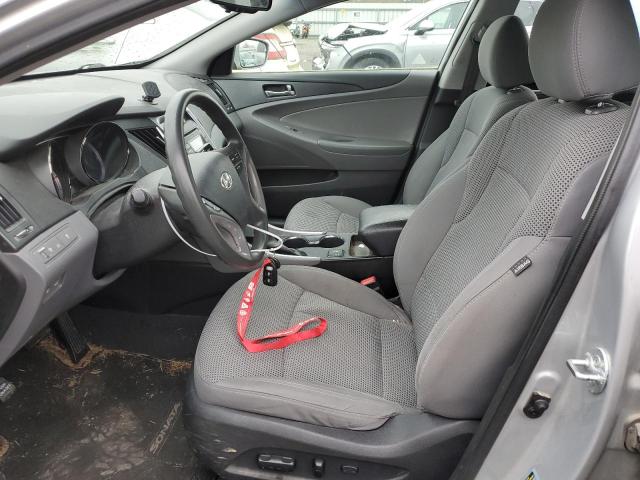 5NPEB4AC0DH716826 - 2013 HYUNDAI SONATA GLS SILVER photo 7