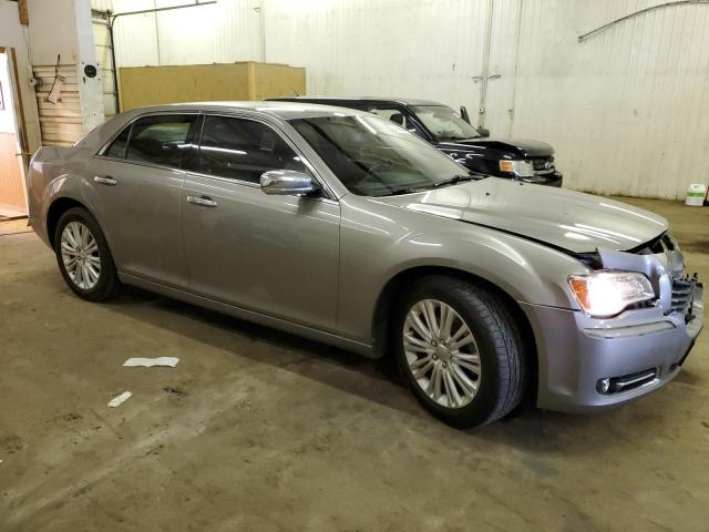 2C3CCAKG1EH194386 - 2014 CHRYSLER 300C GRAY photo 4