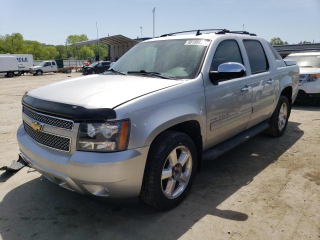 3GNTKEE39BG349378 - 2011 CHEVROLET AVALANCHE LS SILVER photo 1