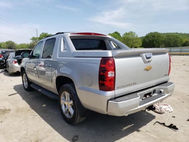 3GNTKEE39BG349378 - 2011 CHEVROLET AVALANCHE LS SILVER photo 2