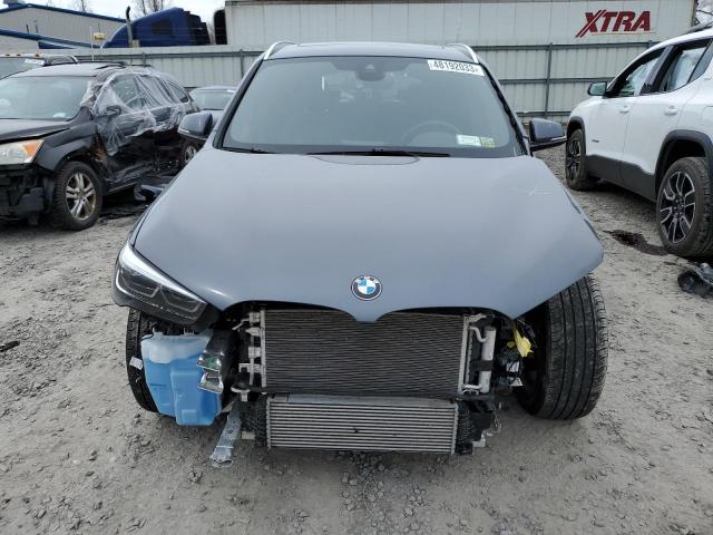 WBXJG9C02M5T68966 - 2021 BMW X1 XDRIVE28I GRAY photo 5