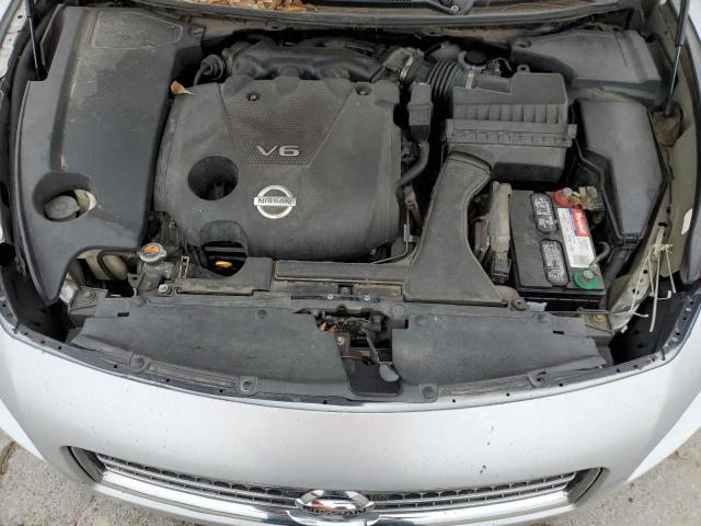 1N4AA5AP8AC828717 - 2010 NISSAN MAXIMA S SILVER photo 11