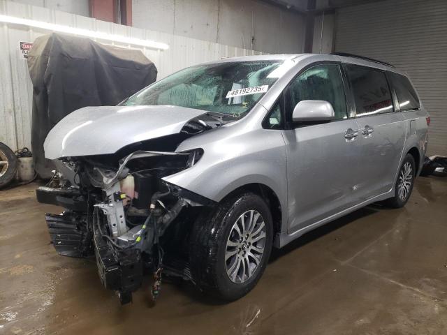 2018 TOYOTA SIENNA XLE, 