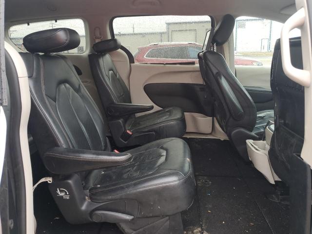 2C4RC1EG6KR705839 - 2019 CHRYSLER PACIFICA TOURING L PLUS SILVER photo 11