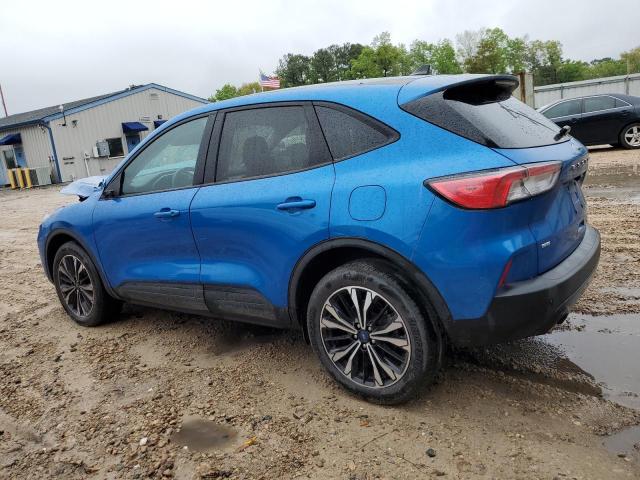 1FMCU9G67MUA31353 - 2021 FORD ESCAPE SE BLUE photo 2