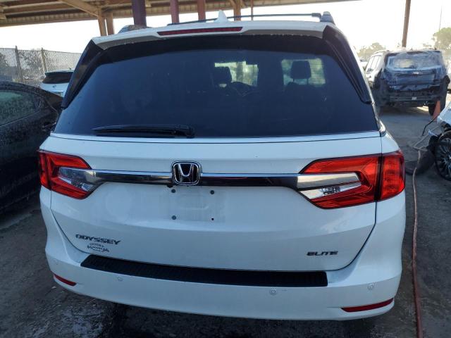 5FNRL6H97JB053091 - 2018 HONDA ODYSSEY ELITE Biały zdjęcie 6