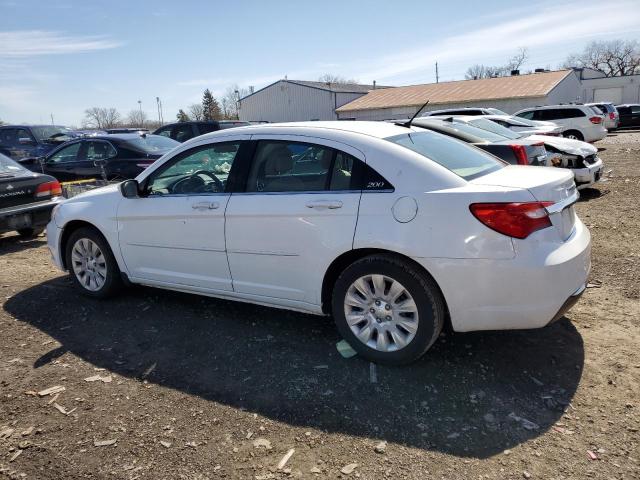 1C3BC4FB6BN559918 - 2011 CHRYSLER 200 LX WHITE photo 2