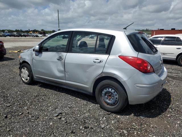 3N1BC13E59L381036 - 2009 NISSAN VERSA S GRAY photo 2