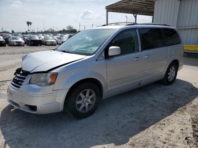 2010 CHRYSLER TOWN & COU TOURING, 