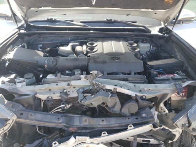 JTEBU5JR7L5743295 - 2020 TOYOTA 4RUNNER SR5/SR5 PREMIUM 银色 照片 12