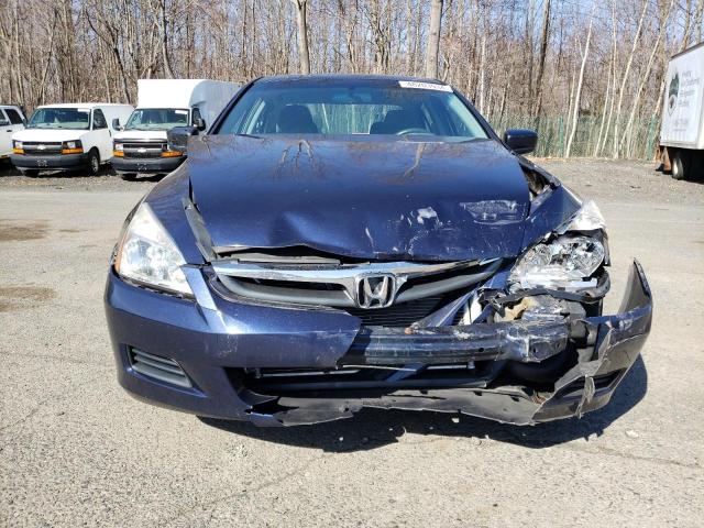 1HGCM56377A181250 - 2007 HONDA ACCORD SE BLUE photo 5