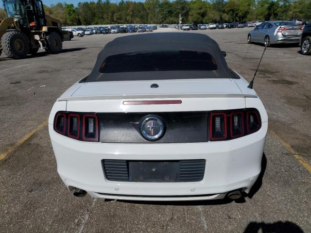 1ZVBP8EM3E5246594 - 2014 FORD MUSTANG WHITE photo 6