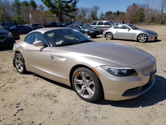 WBALM7C56AE382313 - 2010 BMW Z4 SDRIVE35I Qızıl foto 4