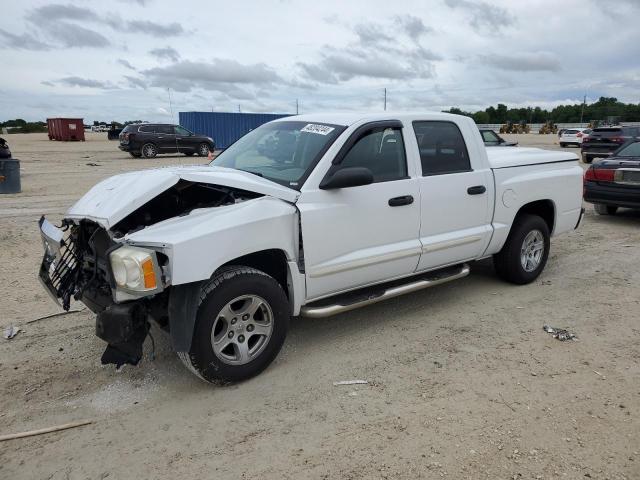 1D7HE48N75S237341 - 2005 DODGE DAKOTA QUAD SLT WHITE photo 1