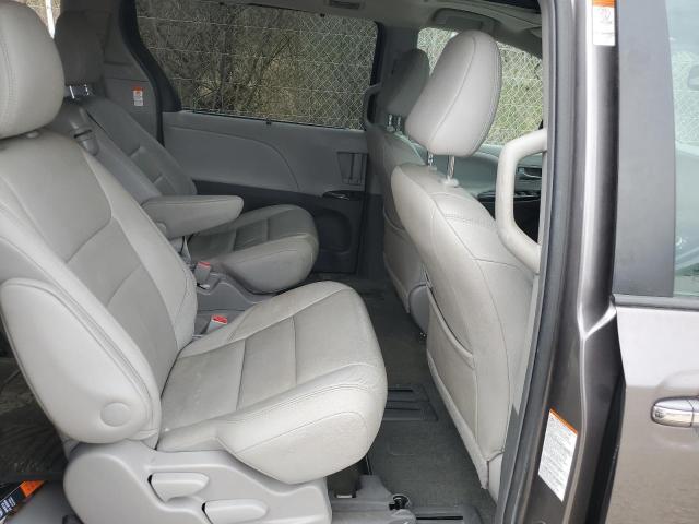 5TDYK3DC0FS628729 - 2015 TOYOTA SIENNA XLE GRAY photo 10