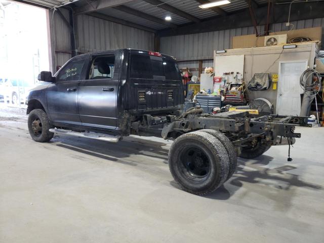 3C63RRHL1JG214764 - 2018 RAM 3500 SLT BLACK photo 2