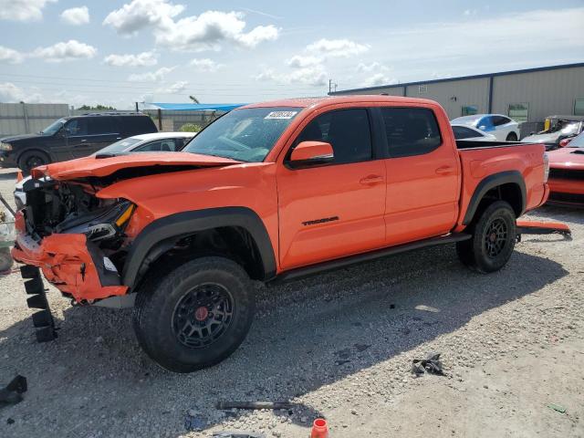 3TYCZ5AN0PT136604 - 2023 TOYOTA TACOMA DOUBLE CAB ORANGE photo 1