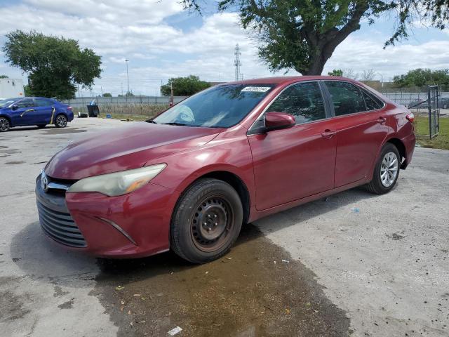 4T1BF1FK0GU540999 - 2016 TOYOTA CAMRY LE RED photo 1