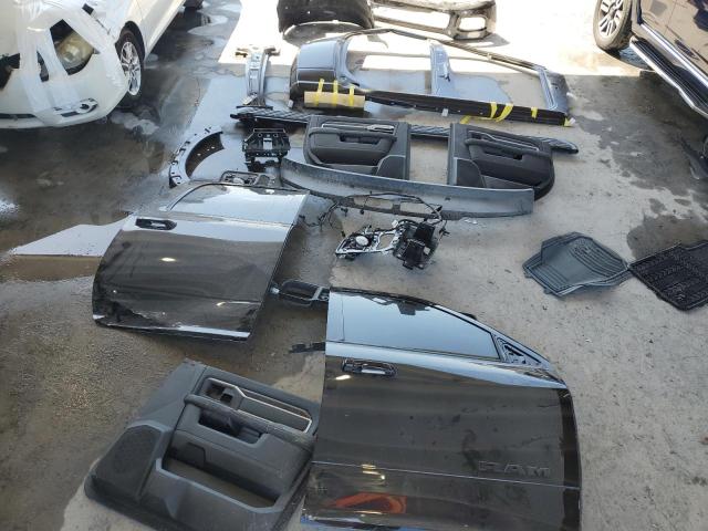 3C6UR5ML9NG144097 - 2022 RAM 2500 BIG HORN/LONE STAR BLACK photo 12