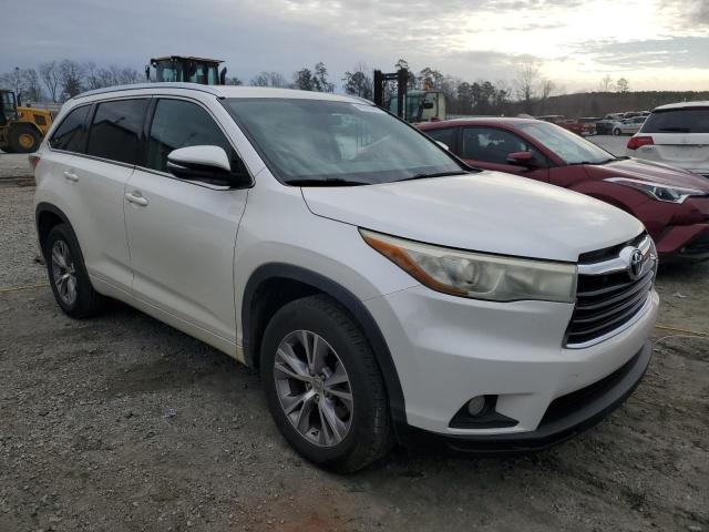 5TDKKRFH6FS038861 - 2015 TOYOTA HIGHLANDER XLE WHITE photo 4