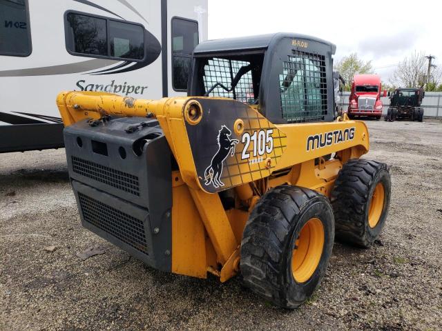 2105411768 - 2001 CATERPILLAR SKIDLOADER ORANGE photo 4