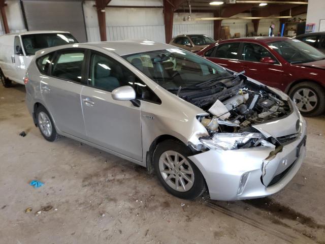 JTDZN3EU6D3259957 - 2013 TOYOTA PRIUS V SILVER photo 4