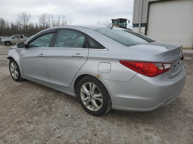 5NPEC4AC3BH021587 - 2011 HYUNDAI SONATA SE SILVER photo 2