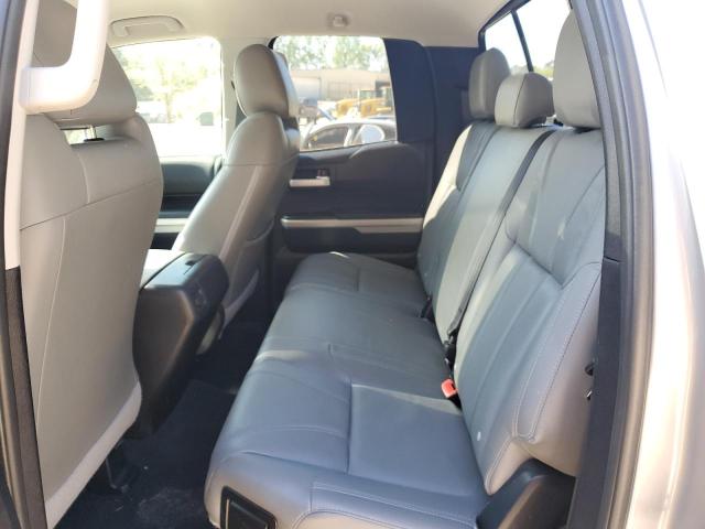 5TFRY5F15EX162797 - 2014 TOYOTA TUNDRA DOUBLE CAB SR/SR5 SILVER photo 10